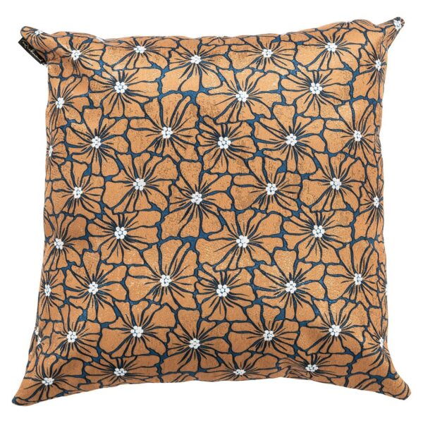 Cushion Valery 50x50 (Blooms 8023 Camel Lynn BT23127)