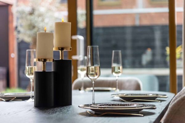 Dining table Fairmont black 270 (Dark coffee)