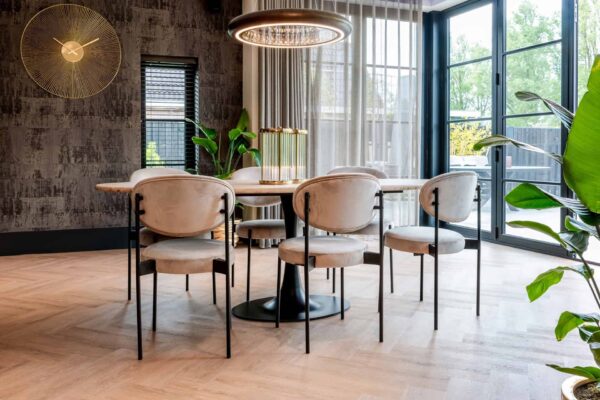 Dining table Hampton oval 230 (Black)