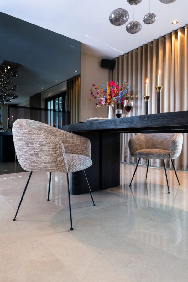 Dining table Lilly 330 (Dark coffee)