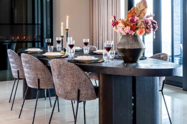 Dining table Lilly 330 (Dark coffee)