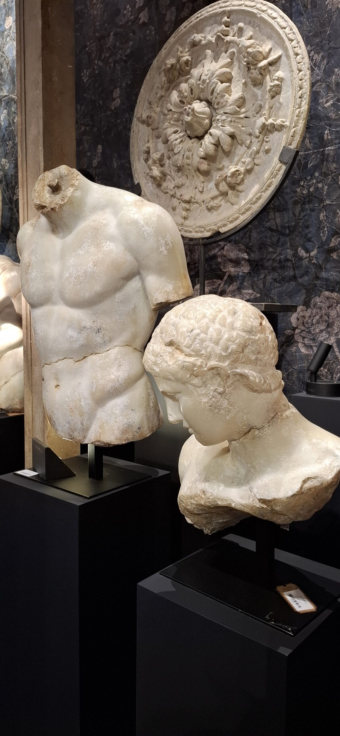 Decorar con esculturas clásicas