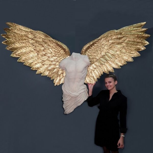 angel alado pared 8