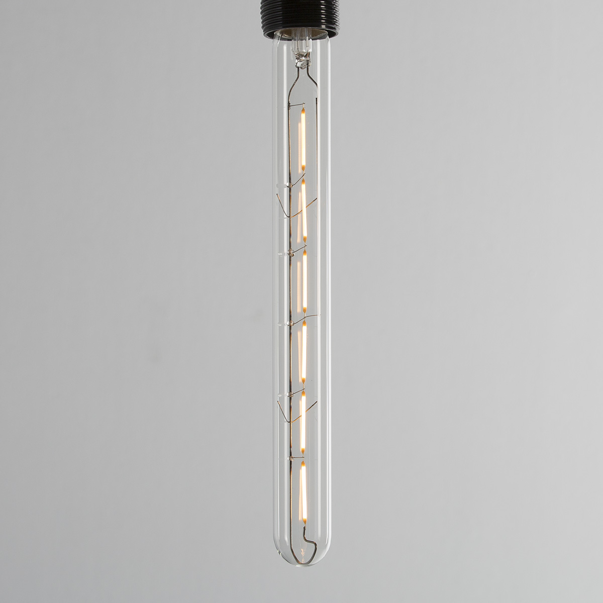 Bombilla 3x30 LED E27. 220V. 6W
