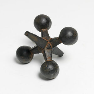 Figura 10x12x9 Metal Negro