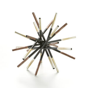 Figura 18x18x18 Metal Negro/Dorado