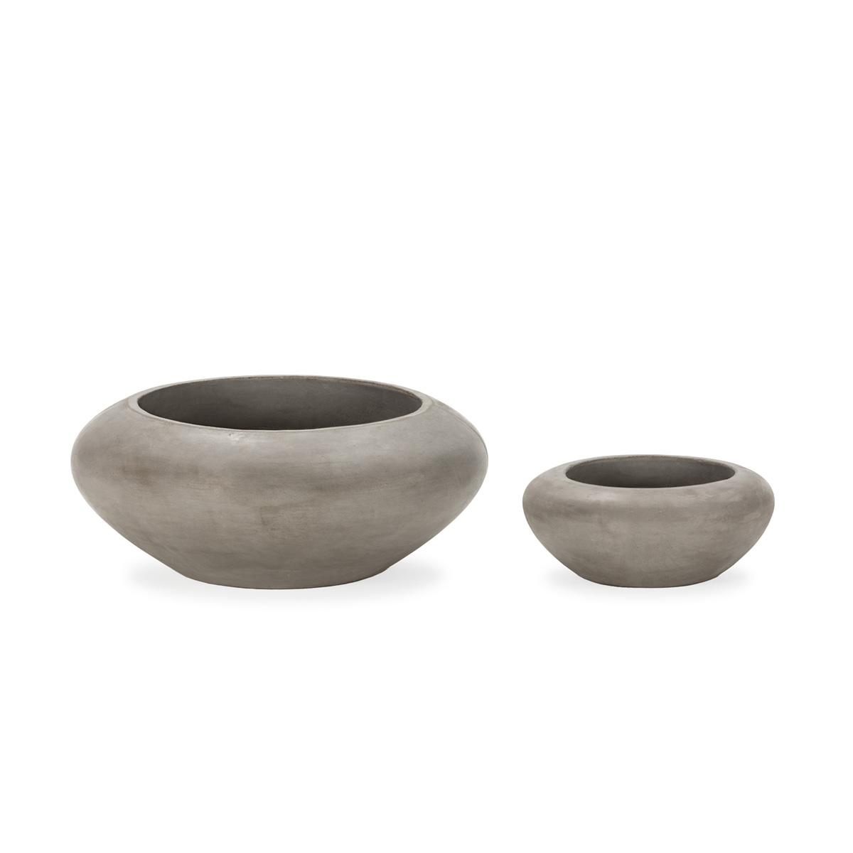 Macetero 79x79x30 Cemento -- Gris Altracita