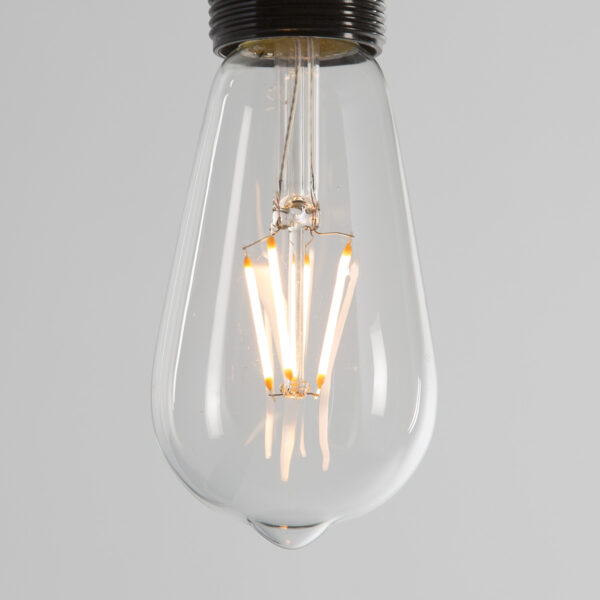 Bombilla 6'5x14 LED E27. 220V. 4W