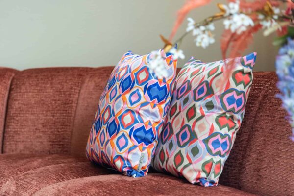 Cushion Mayra freedom coral 50x50