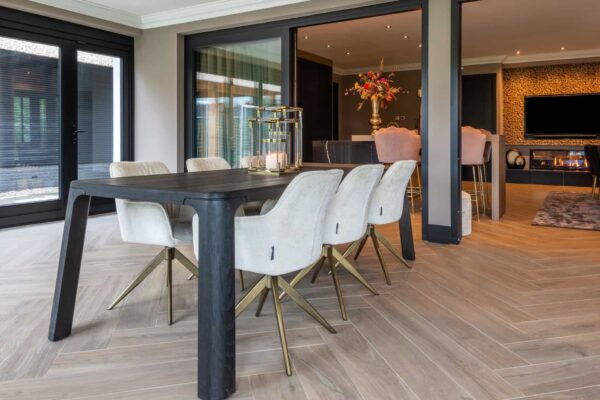 Dining table Baccarat dark coffee 230