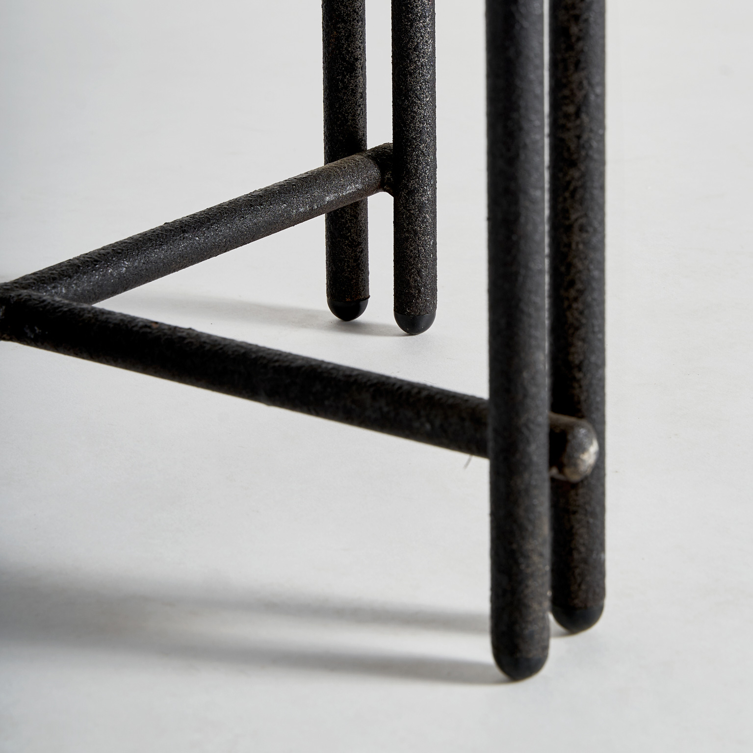 mesa-auxiliar-minot-4