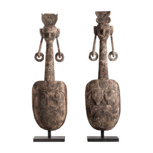 ESCULTURA PIE OSHA J 2