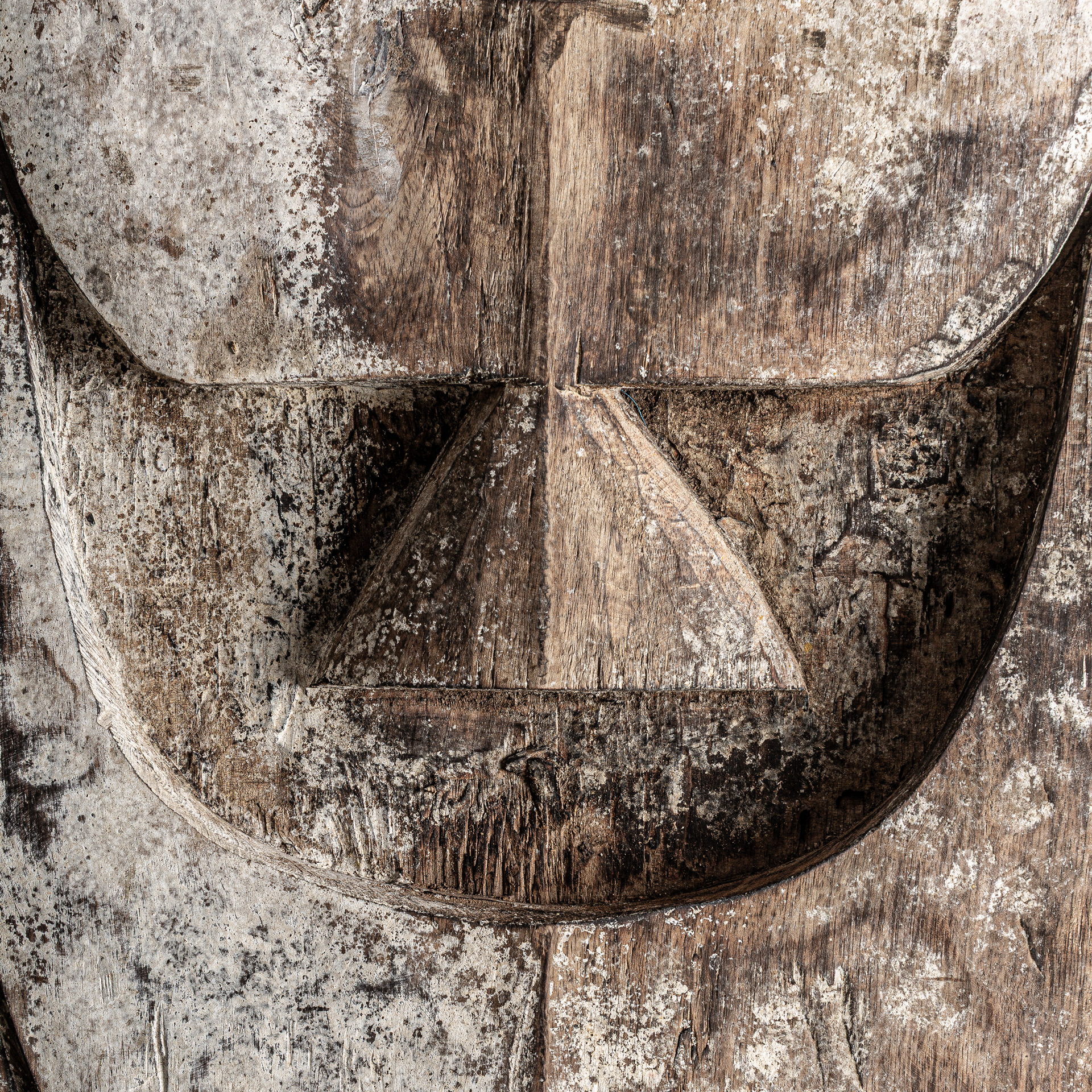escultura-pie-timon-1
